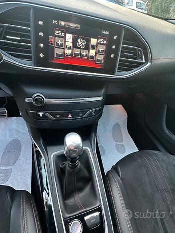 
								Peugeot 308 THP 205 S&S GT full									
