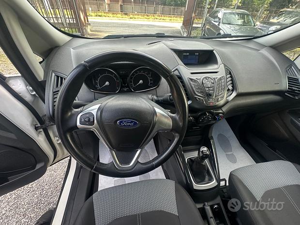 
								Ford EcoSport 1.5 TDCi 95 CV Titanium S full									