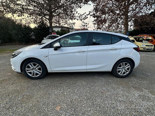 
								Opel Astra 1.4 Turbo 140CV 4 porte GPL Tech Advanc full									
