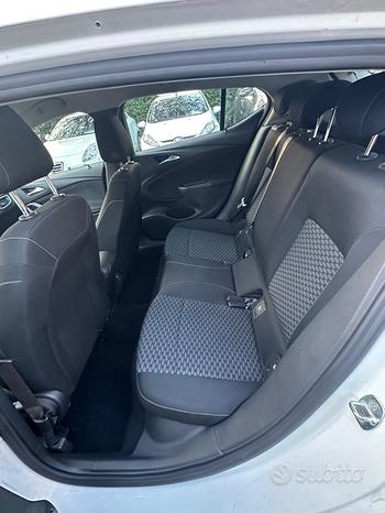 
								Opel Astra 1.4 Turbo 140CV 4 porte GPL Tech Advanc full									