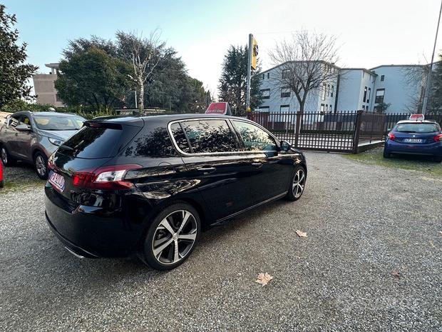 
								Peugeot 308 THP 205 S&S GT full									