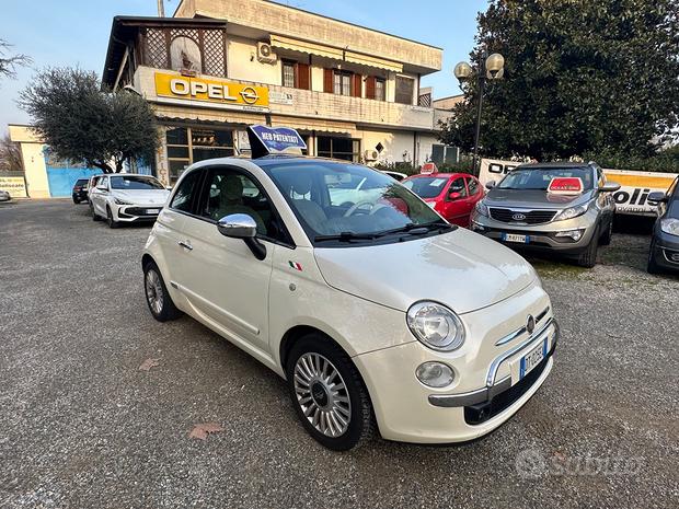 
								Fiat 500 1.2 Lounge full									