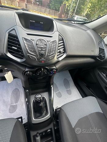 
								Ford EcoSport 1.5 TDCi 95 CV Titanium S full									