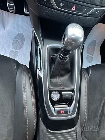 
								Peugeot 308 THP 205 S&S GT full									