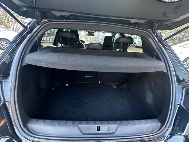 
								Peugeot 308 THP 205 S&S GT full									