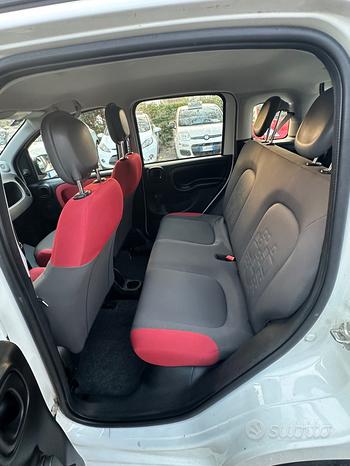 
								Fiat Panda 1.2 EasyPower Lounge full									