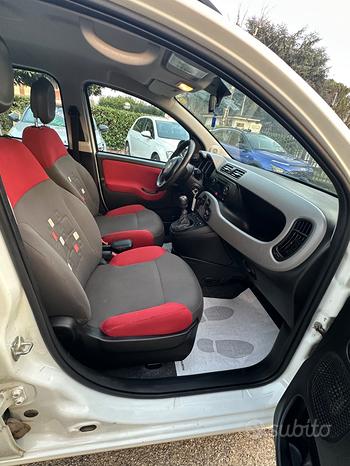 
								Fiat Panda 1.2 EasyPower Lounge full									