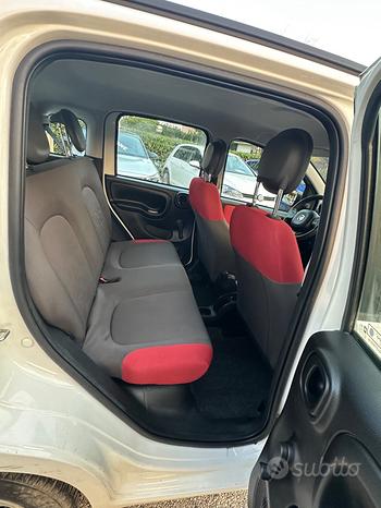 
								Fiat Panda 1.2 EasyPower Lounge full									