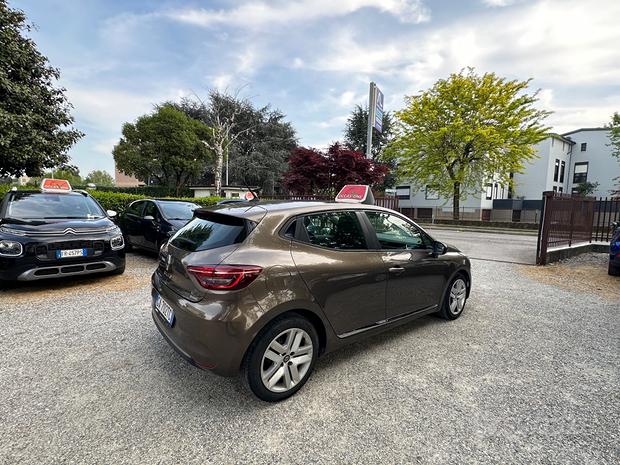 
								Renault Clio Blue dCi 85 CV 5 porte Zen full									