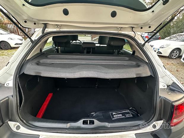 
								Citroen C4 Cactus PureTech 82 Shine full									