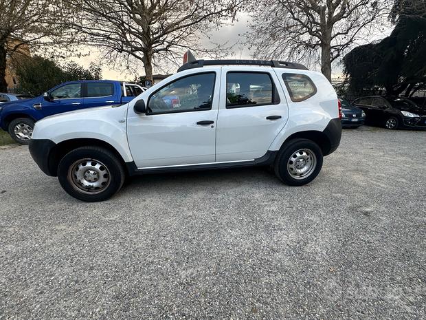 
								Dacia Duster 1.5 dCi 110CV 4×2 Ambiance full									