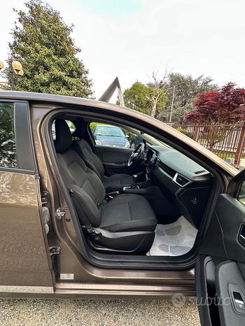 
								Renault Clio Blue dCi 85 CV 5 porte Zen full									