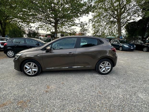 
								Renault Clio Blue dCi 85 CV 5 porte Zen full									
